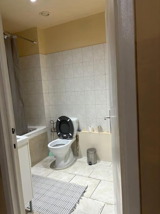 Apartment For Rent Βρυξέλλες Εξωτερικό φωτογραφία